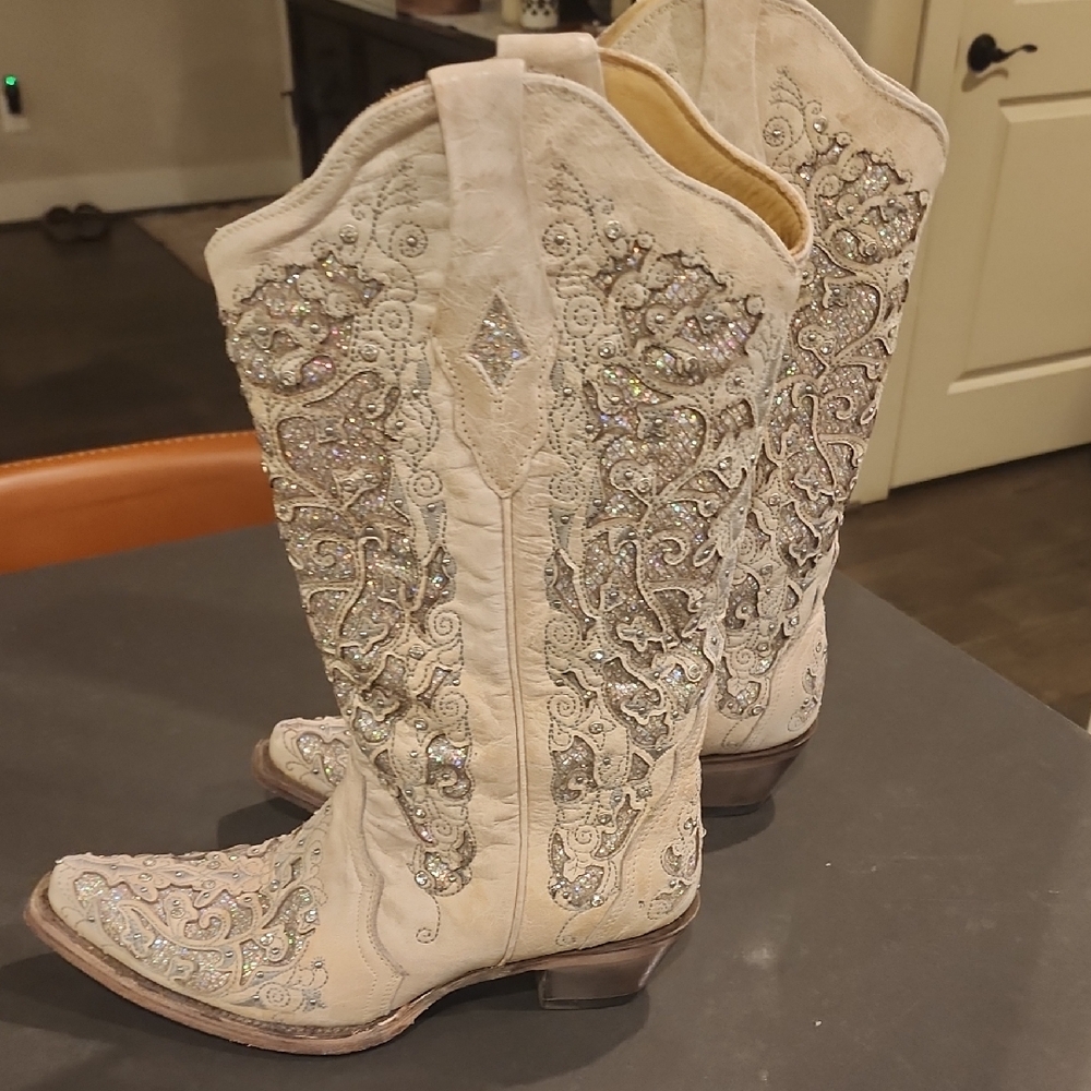Embellished Cream Western Boots